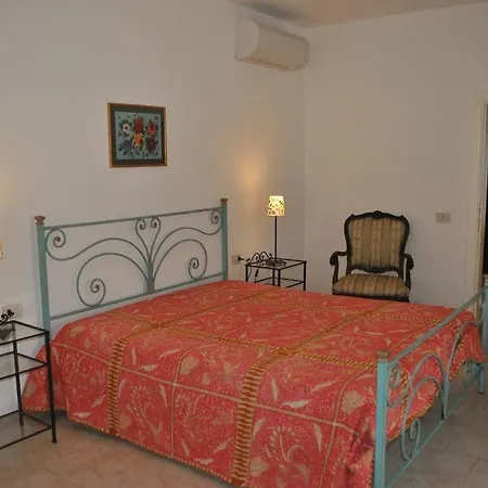 In Pieno Centro A Due Passi Dal Mare Apartment *